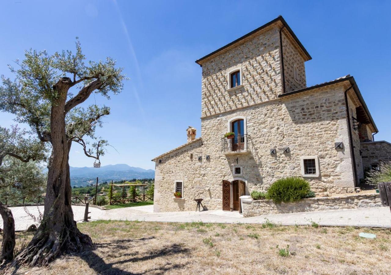Agriturismo Torre Gialluise Gesualdo Exterior foto