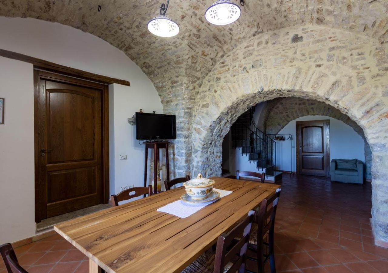 Agriturismo Torre Gialluise Gesualdo Exterior foto