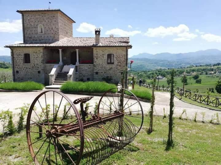 Agriturismo Torre Gialluise Gesualdo Exterior foto