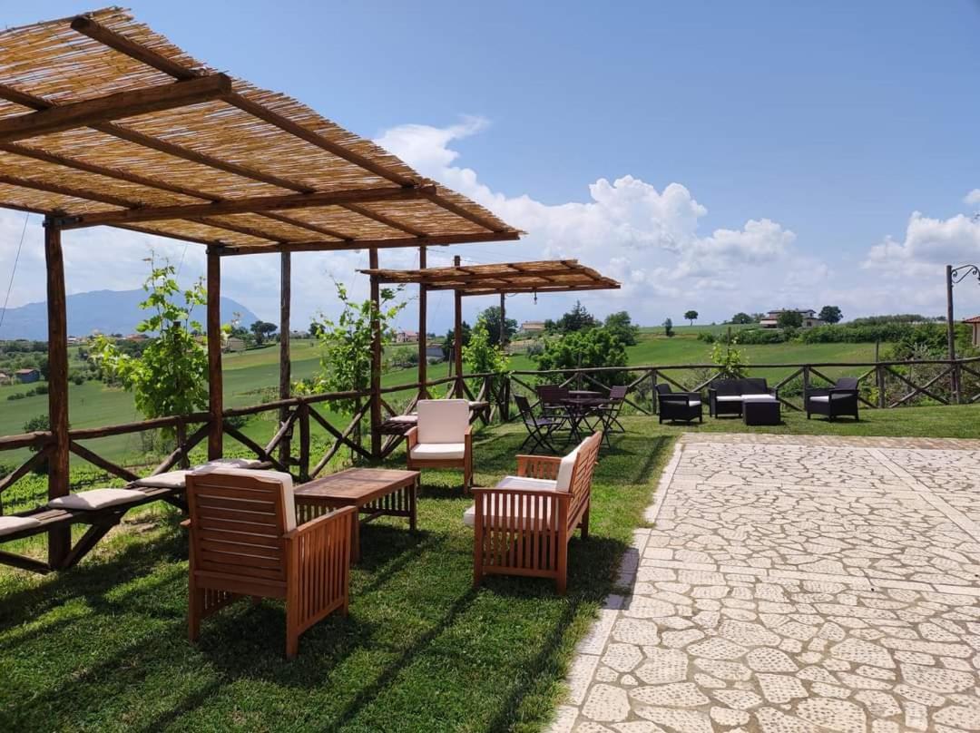 Agriturismo Torre Gialluise Gesualdo Exterior foto